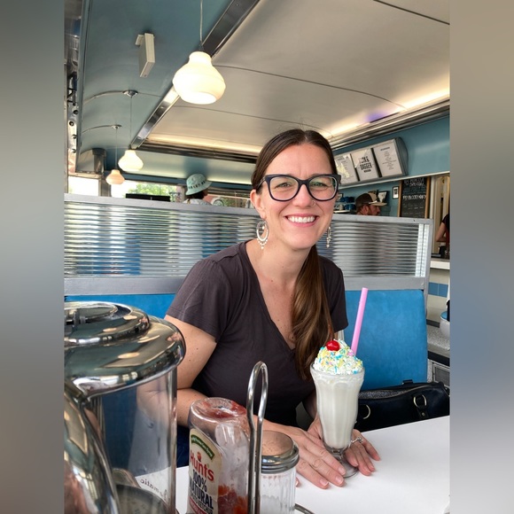 Meet your Posher, Susanna - Picture 6 of 6